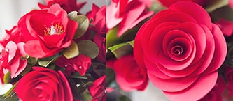 Spirale de roses en papier
